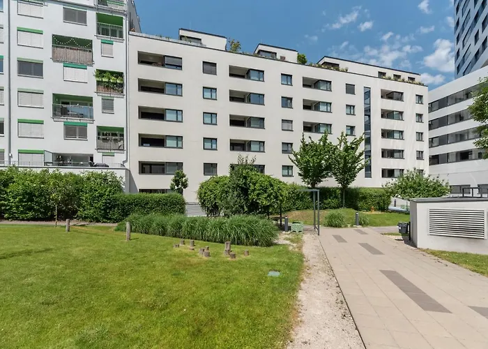 Luxus über Den Wolken, 18. Stock Mit Klimaanlage Und Garage
