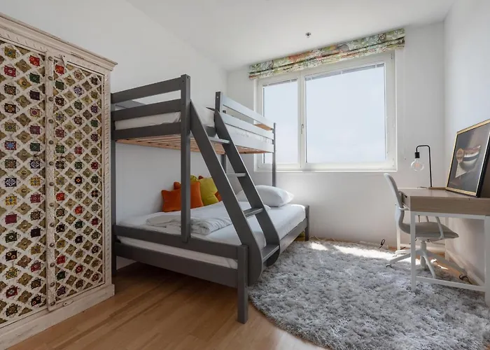 Luxus über Den Wolken, 18. Stock Mit Klimaanlage Und Garage Apartment