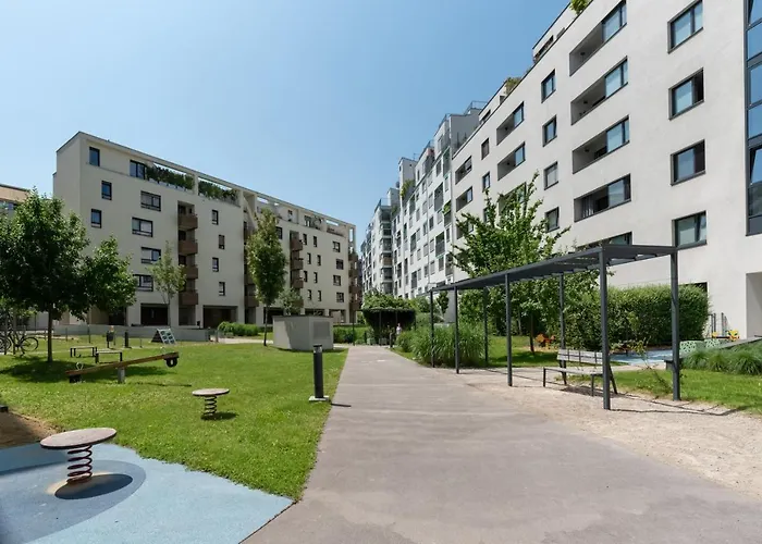 Luxus über Den Wolken, 18. Stock Mit Klimaanlage Und Garage Apartment Wien