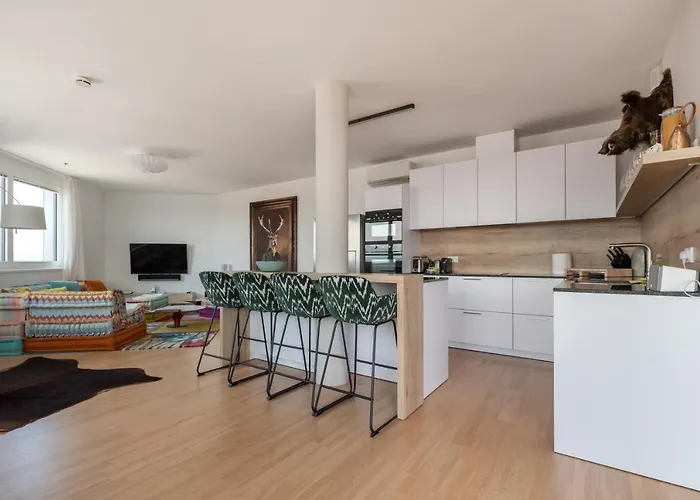 Apartment Luxus über Den Wolken, 18. Stock Mit Klimaanlage Und Garage