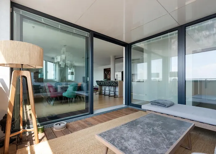 Luxus über Den Wolken, 18. Stock Mit Klimaanlage Und Garage * Wien