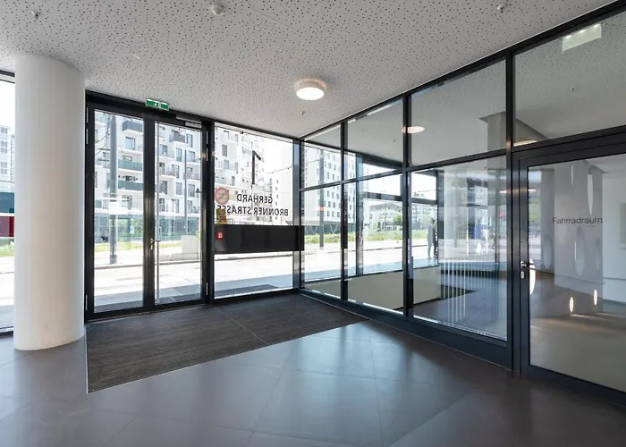 Luxus über Den Wolken, 18. Stock Mit Klimaanlage Und Garage
