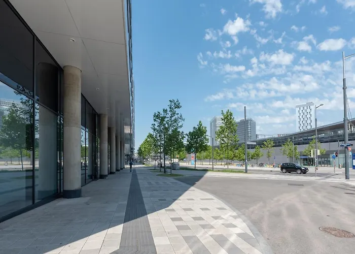 Apartment Luxus über Den Wolken, 18. Stock Mit Klimaanlage Und Garage *