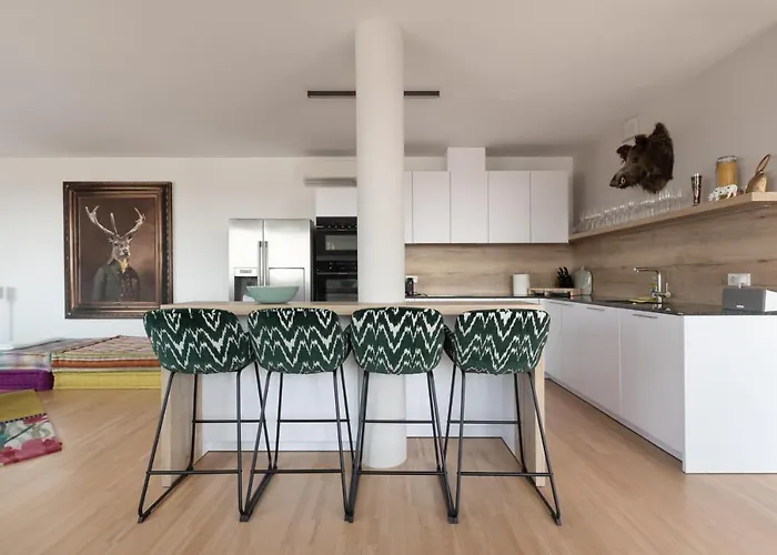 Luxus über Den Wolken, 18. Stock Mit Klimaanlage Und Garage Apartment Wien